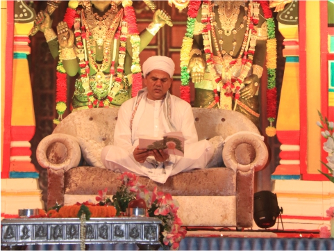 Anant Shri Vibhushit Shri Ravi Shankar ji Maharaj ji
